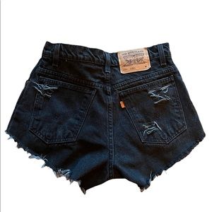 RARE VINTAGE LEVIS 950 ORANGE TAB DENIM SHORTS